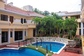 Outdoor pool - Vista Caribe (Playa del Carmen)