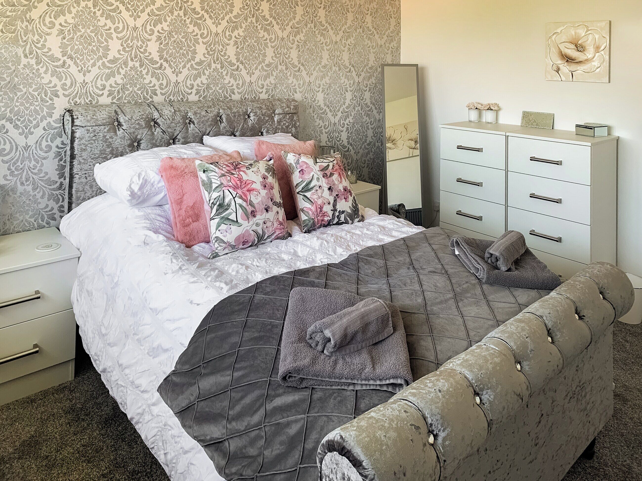 2 bedrooms, free WiFi, bed sheets