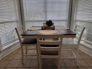 Dining - Pool House!
Great large house for family vacation (Broussard)