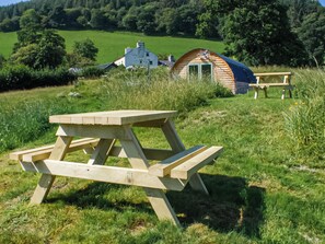Outdoor dining - Barcud Coch - UK44539 (Penybontfawr, near Llanfyllin)