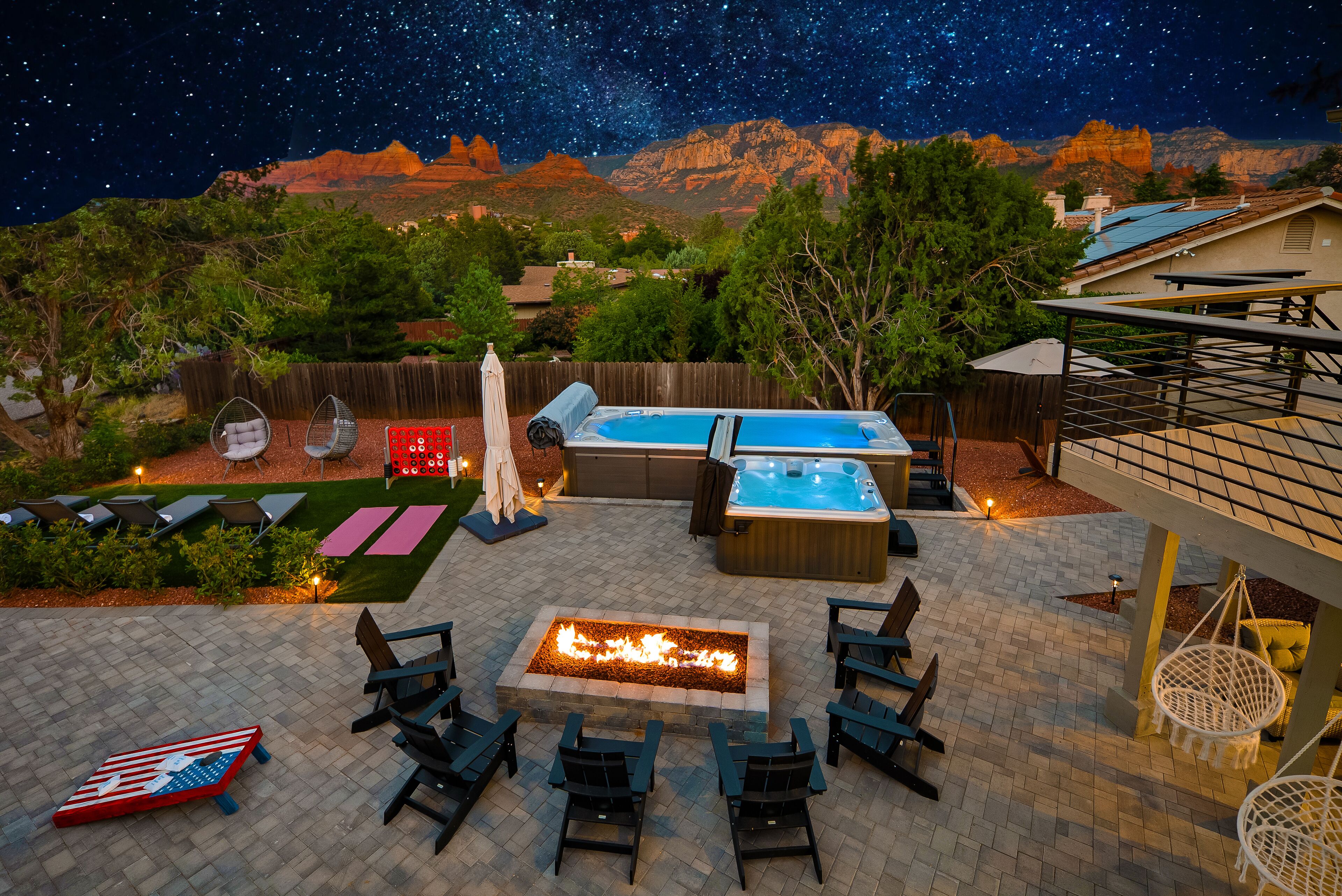 NEW Uptown Splash! Wow Views! 4BR/3BA/Pool/Spa/GamesRM/Minigolf/Deck/Location