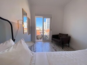 2 chambres, lit parapluie, Wi-Fi, draps fournis