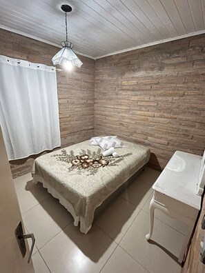 2 bedrooms, free WiFi, bed sheets