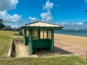 Beach - Granville Coast (Cowes)