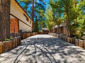 Exterior - Hidden Spot (Big Bear Lake)