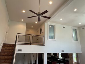 Interior - Home Away Fr Home Near NWK Penn/Prudential CTR/NYC (City of Orange)