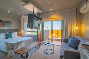 Estúdio básico (314879) | Área de estar | Smart TV 32 polegadas com canais digitais