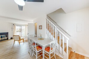 Interior - Holly Point B5 | Condo in Ocean City (Ocean City)