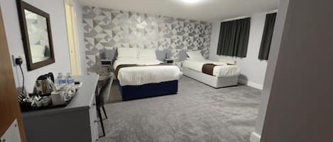 Suite, Ensuite