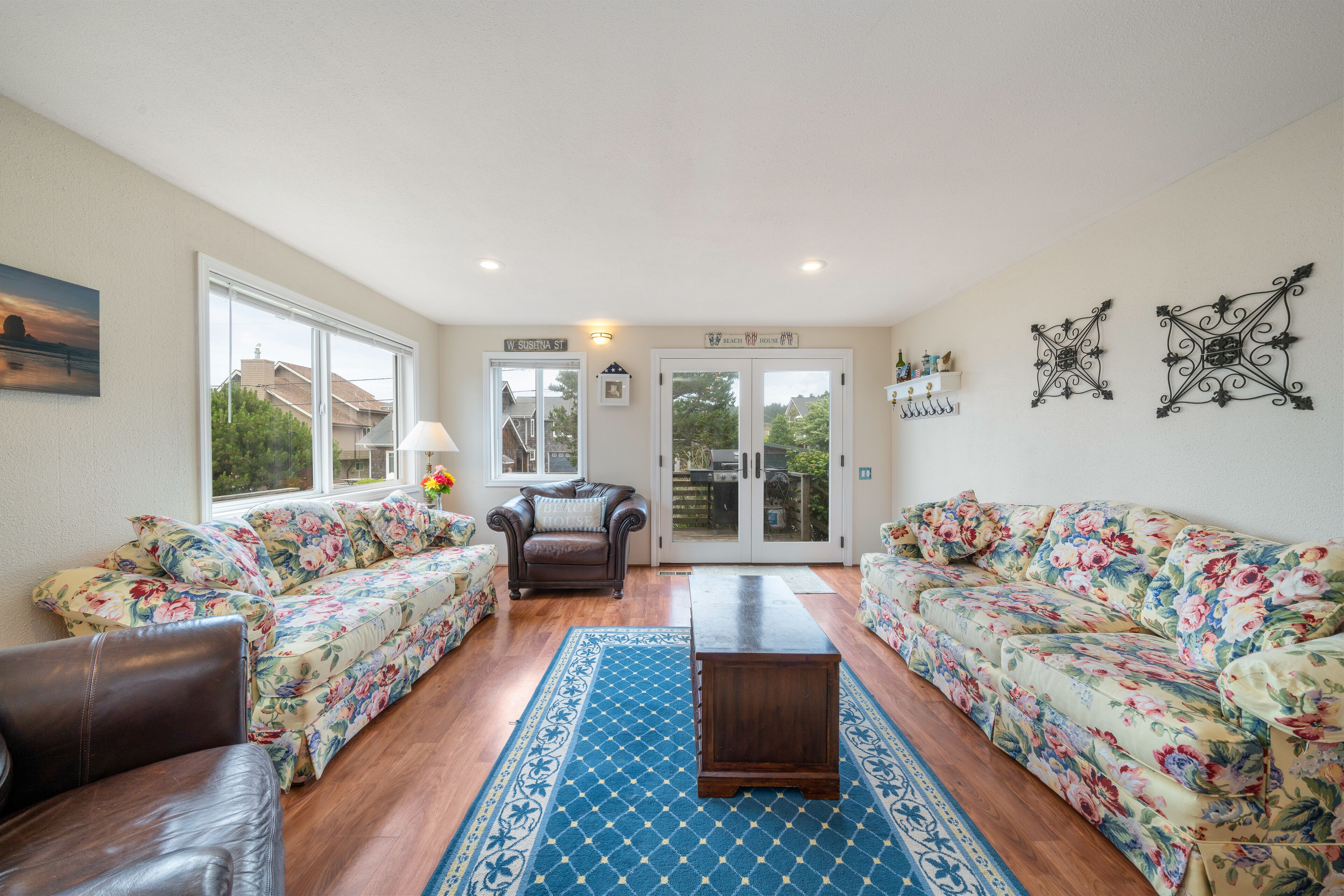 Sandpiper Beach House | House in Cannon Beach near downtown