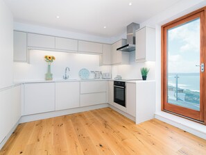 Dishwasher - Sunset Beach - UK42994 (Mortehoe, near Woolacombe)