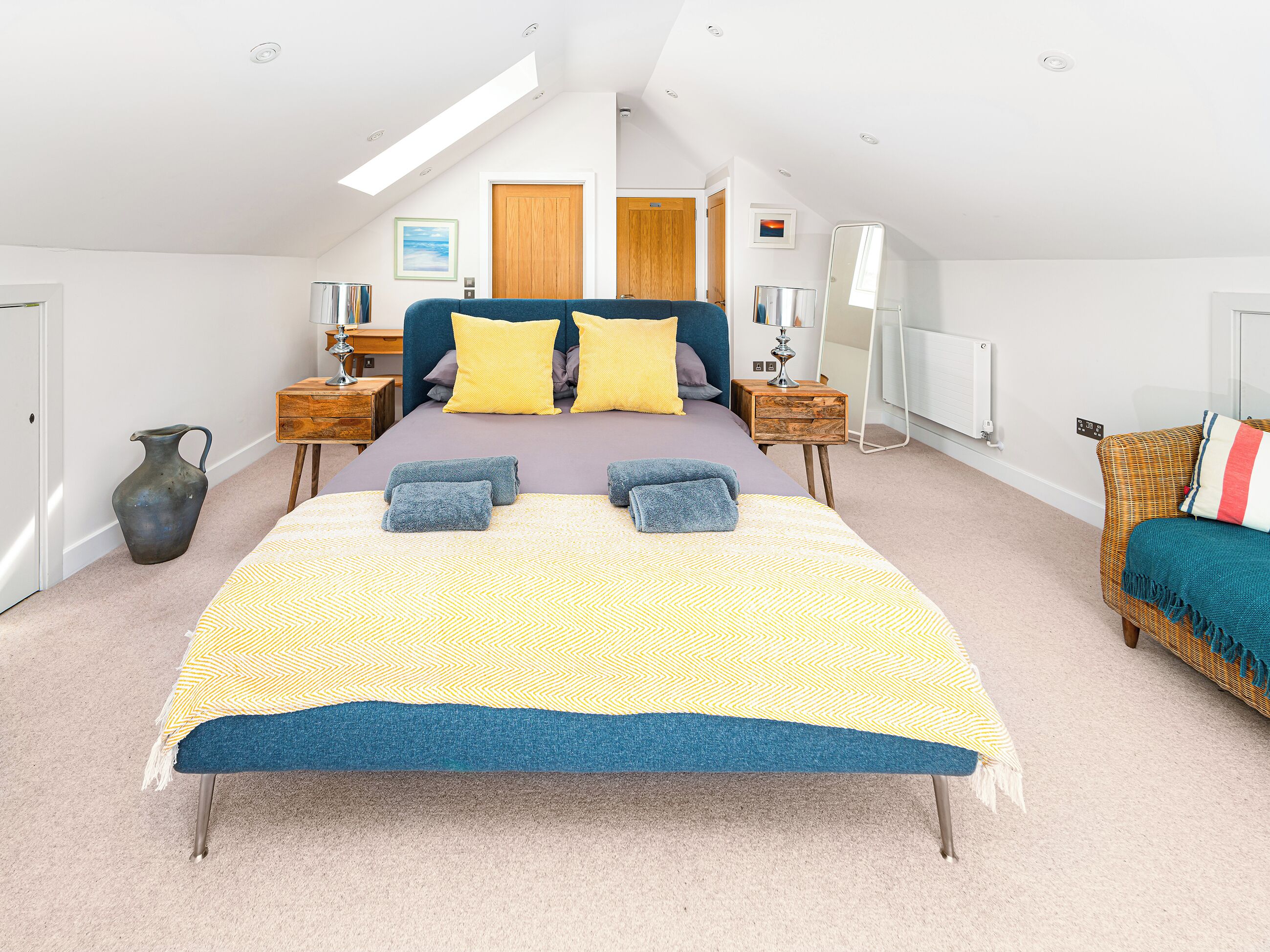 4 chambres, accès au Wi-Fi (inclus), literie fournie