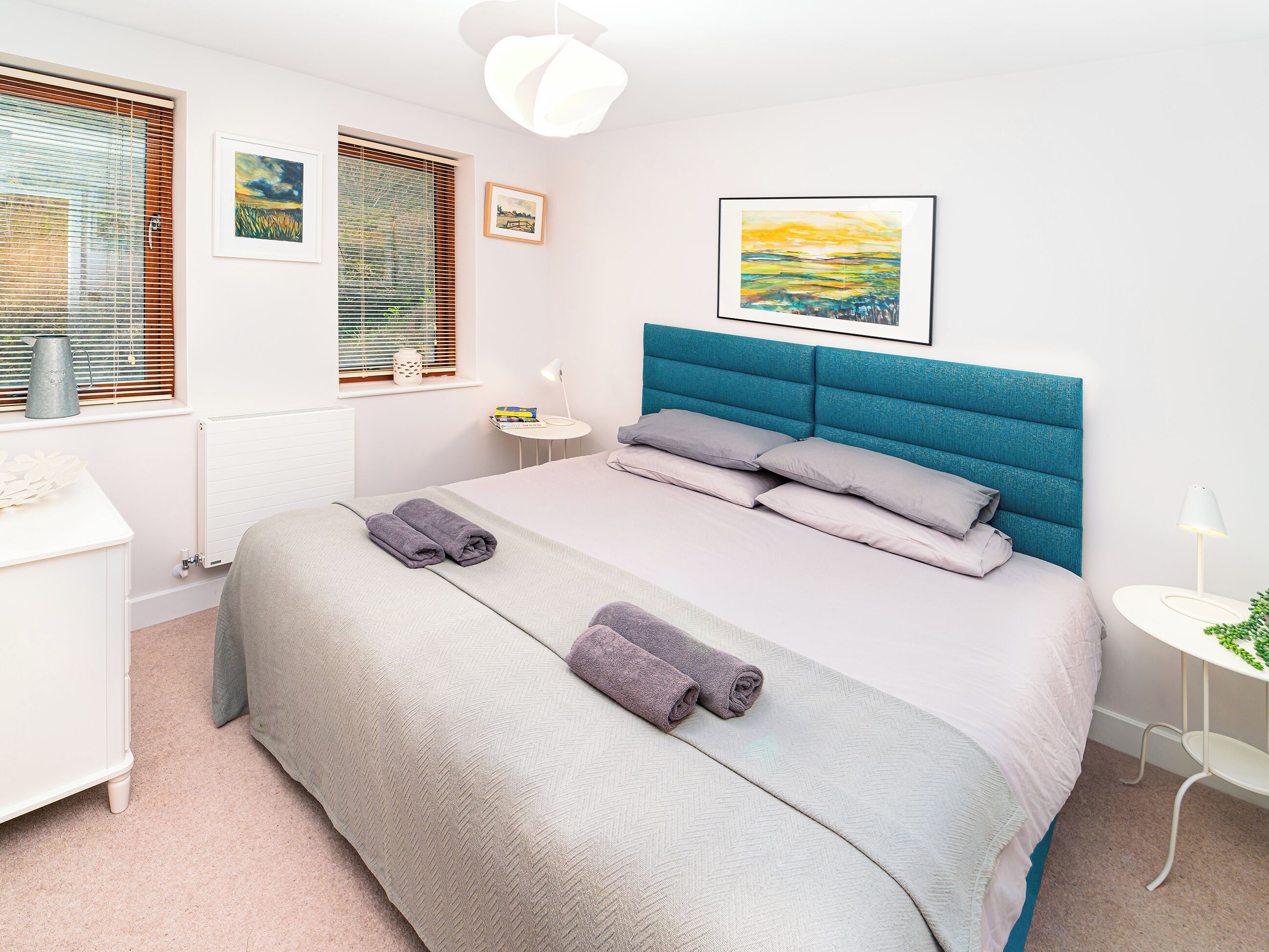 4 bedrooms, free WiFi, bed sheets