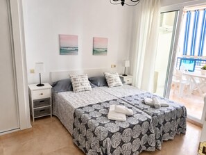 1 bedroom, iron/ironing board, Internet, bed sheets - Coqueto apartamento con vistas 106 (marbella)