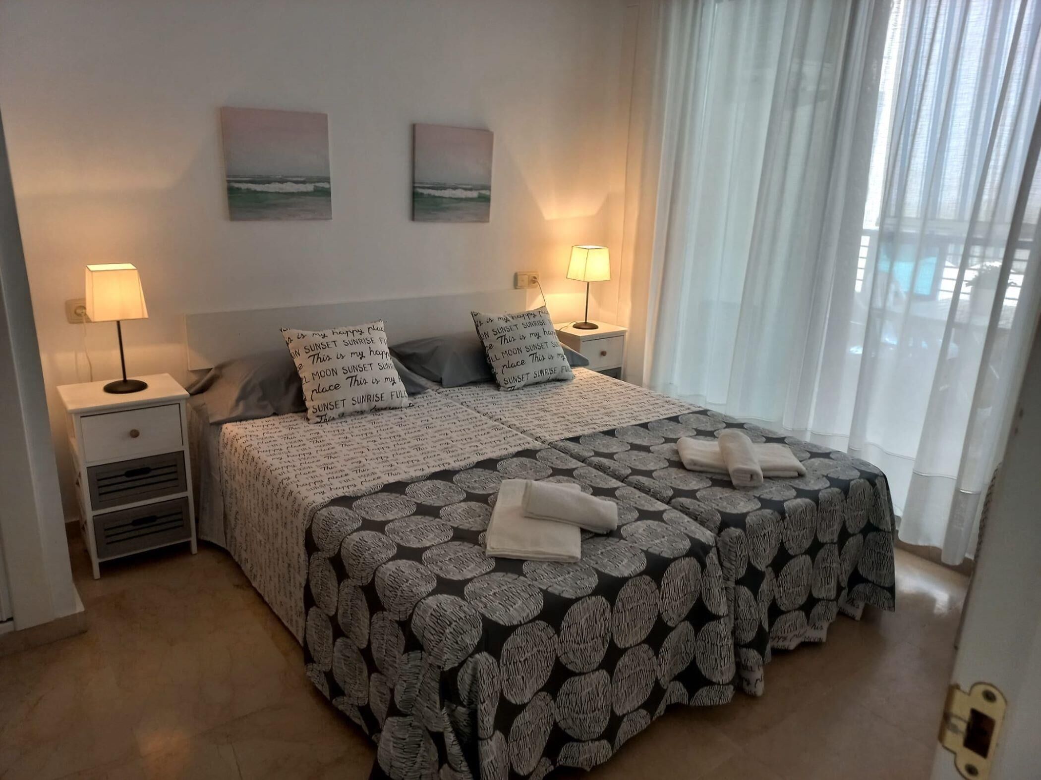 1 bedroom, iron/ironing board, internet, bed sheets