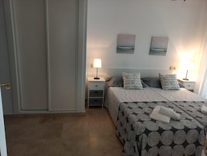 1 bedroom, iron/ironing board, Internet, bed sheets