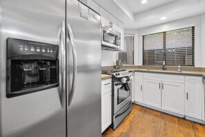 Basic-Apartment | Eigene Küche