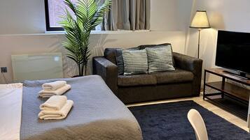 Desk, iron/ironing board, free WiFi, bed sheets