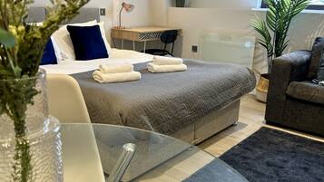 Desk, iron/ironing board, free WiFi, bed sheets