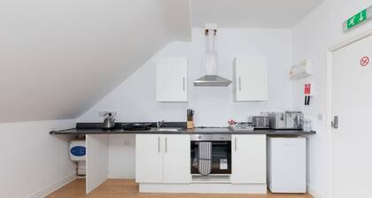 No 4 Thornhill house