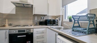 Leadenflower Apartment