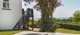 Seaview Cottage - UK44707