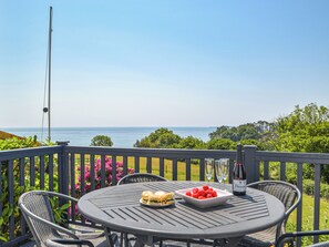 Outdoor dining - Seaview Cottage - UK44707 (Amroth, near Saundersfoot)