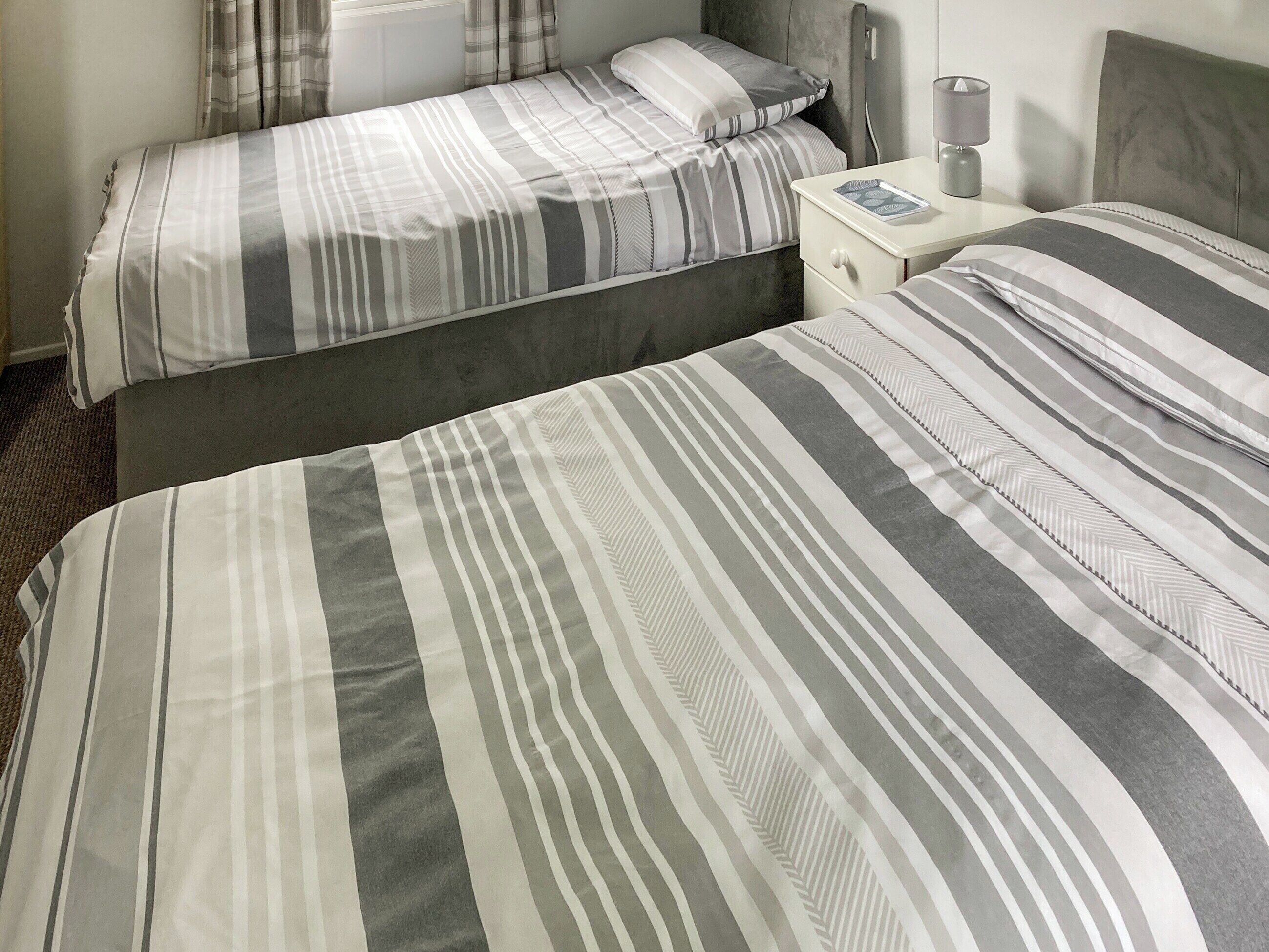 Marsh Corner Van - Uk44668 - Horning