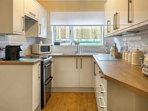 High chair - 3 bedroom accommodation in Inkersall, near Chesterfield (Inkersall, near Chesterfield)