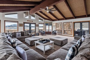 Basic Cabin | Living area - Grand Lakefront Escape (Big Bear Lake)