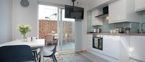 Opvaskemaskine, højstol