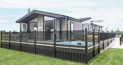 Captain Cook Lodge - UKC4062