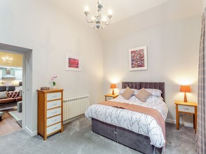 1 bedroom, free WiFi, bed sheets - 1 bedroom accommodation in Scaniport, near Inverness (Scaniport, near Inverness)