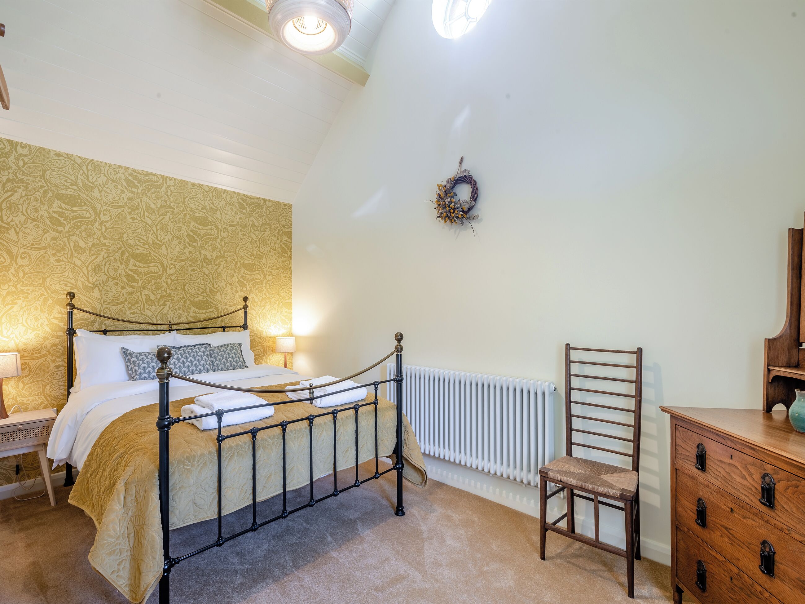 1 bedroom, WiFi (free), bed sheets