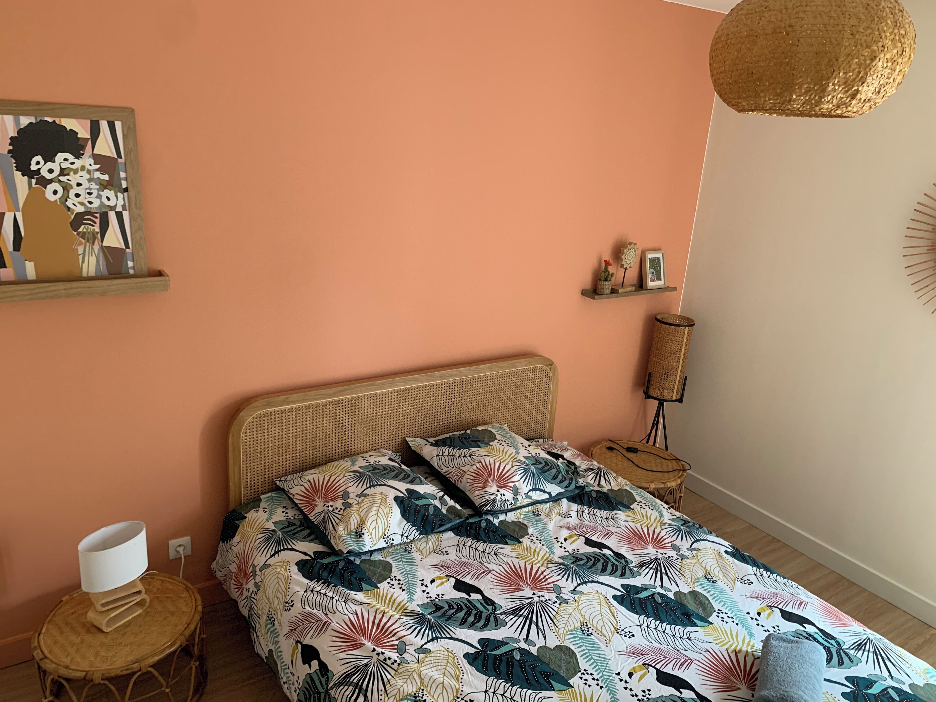 2 chambres, fer et planche à repasser, Wi-Fi, draps fournis