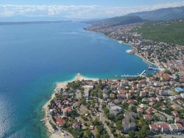 Ivy - 300 m From Beach - B2 5 (Crikvenica, Croatia), Crikvenica hotel