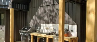 Cozy South Loft on Lake Cecebe. Tranquility above Muskoka at Rockwynn Cottages