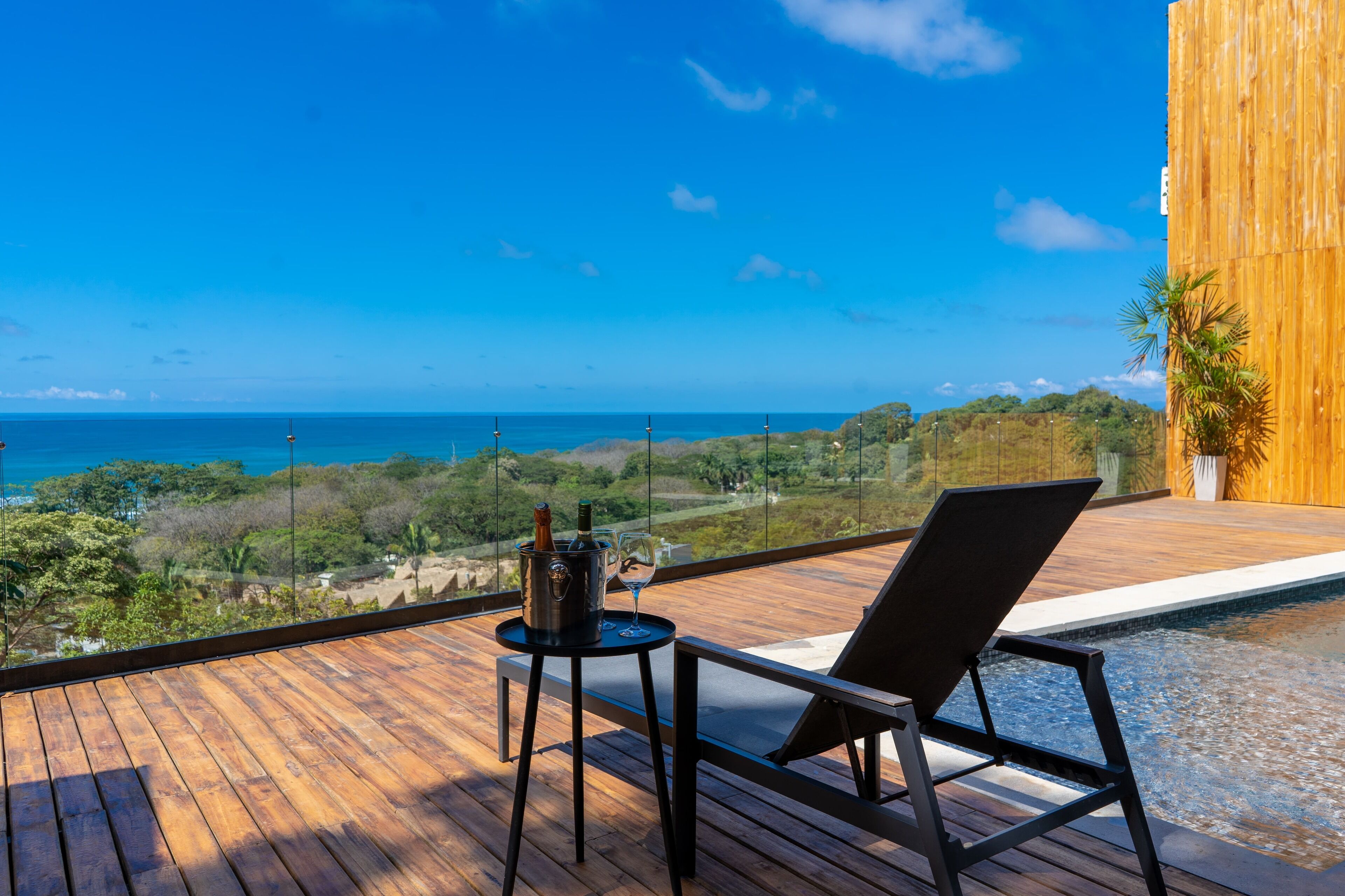 Luxury Villa | Terrace/patio