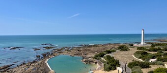 Vue imprenable sur l'océan & piscine naturelle
