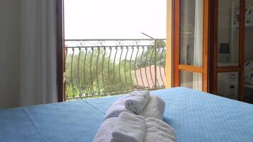 2 Schlafzimmer, Bügeleisen/Bügelbrett, Reisekinderbett, kostenloses WLAN