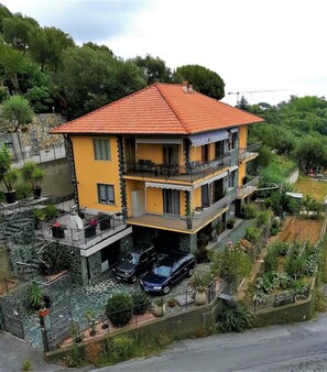Exterior - Sea view among the olive trees an oasis of peace sea view surrounded by greenery (varazze)