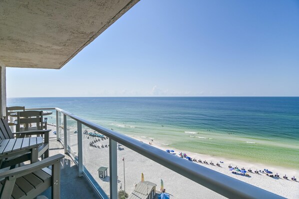 Condo, 1 King Bed with Sofa bed (Beachside Two 4305 ) | Property grounds
