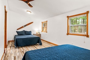 3 habitaciones, escritorio, wifi gratis y ropa de cama 