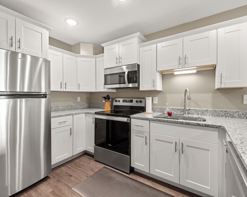 All New Mid-Term, Centrally Located Retreat