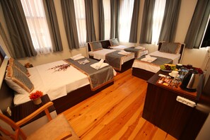 Standard Studio | Egyptian cotton sheets, premium bedding, free WiFi, bed sheets - Grand Almira Hotel (Istanbul)