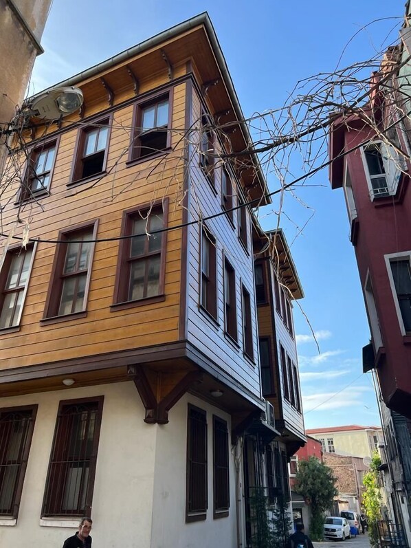 Exterior - Grand Almira Hotel (Istanbul)