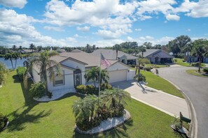 Exterior - Sunny Fort Myers Home w/ Heated Pool! (Fort Myers)