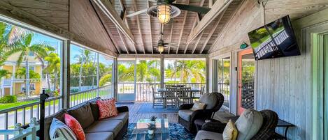 Smart TV, DVD player, books