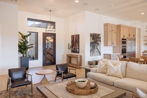 Ferienhaus, Mehrere Betten (Desert Mirage) | Wohnbereich