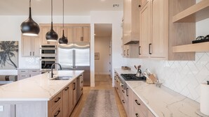 Maison, plusieurs lits (Desert Mirage) | Cuisine privée
